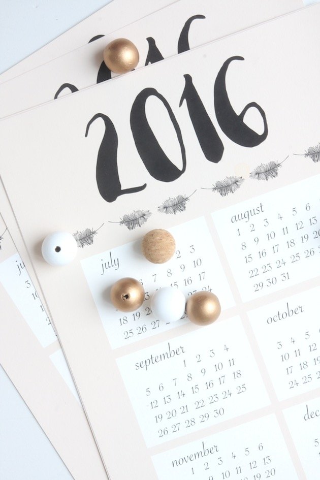 Ioanna's Notebook - Plan 2016 with free printable planners & calendars