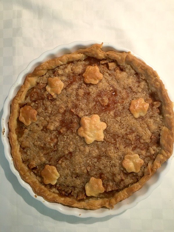 The easiest apple pie recipe you will ever need - Ioanna's Notebook