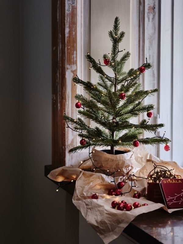 Χριστούγεννα με την IKEA - Ανακαλύψτε τα νέα Χριστουγεννιάτικα προϊόντα στο IKEA.gr και δώστε ζωή στο πνεύμα των Χριστουγέννων!