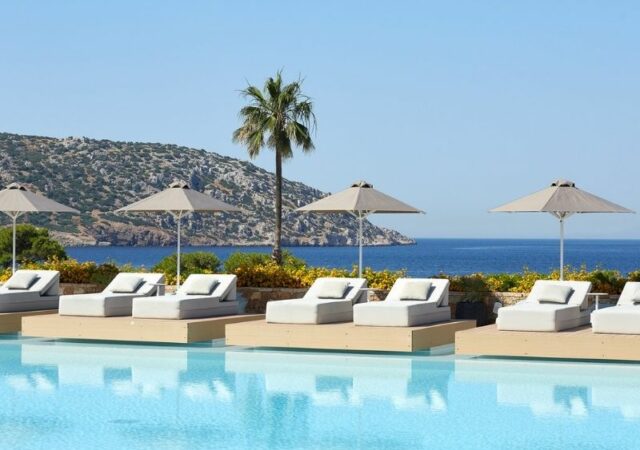 Απόδραση στο EverEden Beach Resort & Spa Ανακαλύψτε τις πολυτελείς εγκαταστάσεις και τη βραβευμένη παραλία στην καρδιά της Αθηναϊκής Ριβιέρας