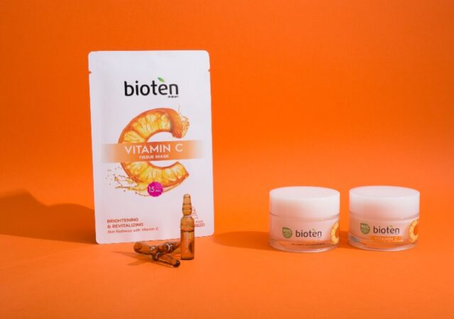 Πιο λαμπερή από ποτέ με το απόλυτο μυστικό λάμψης και αναζωογόνησης ! Νέα ολοκληρωμένη σειρά περιποίησης προσώπου bioten vitamin C.