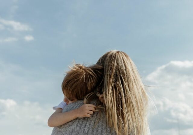 Η μητέρα δεν χρειάζεται να είναι τέλεια, για να είναι καλή μητέρα, ένα άρθρο από την Ψυχολόγο – Ψυχοθεραπεύτρια, Ήρα Σαρακηνού.