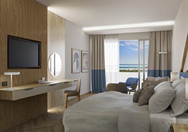 Το ανανεωμένο Mediterranean Beach Hotel σας προσκαλεί στο απόλυτο καλοκαίρι! Ανακαλύψτε το premium Ξενοδοχείο 4* στην κοσμοπολίτικη Λεμεσό.