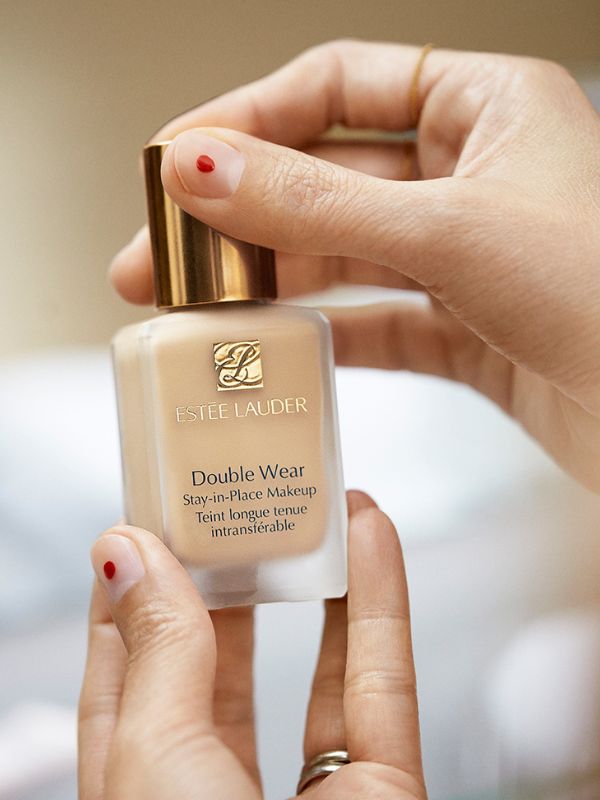 Estee Lauder Double Wear Stay-In-Place Makeup 