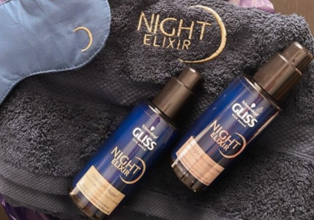 Ήρθε η στιγμή να μυηθείς σε μια καινούρια ρουτίνα περιποίησης μαλλιών! Gliss Night Elixir, η νέα σειρά που επαναφέρει τη νεότητα των μαλλιών.