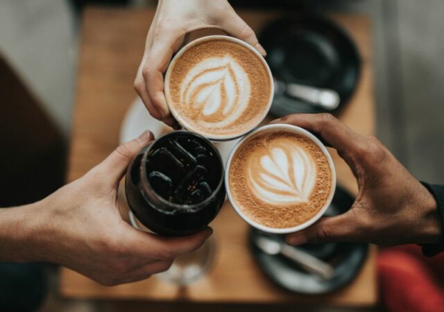 Παγκόσμια Ημέρα Καφέ | Οι λάτρεις του καφέ γιορτάζουν όλο το χρόνο ένα από τα πιο δημοφιλή ροφήματα στον κόσμο